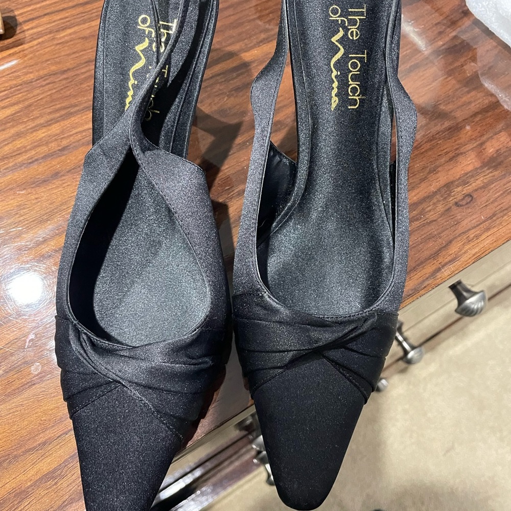 Nina , black satin
